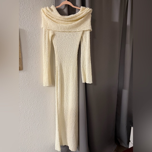 Marisol Off Shoulder Boucle Maxi dress - Picture 1 of 2